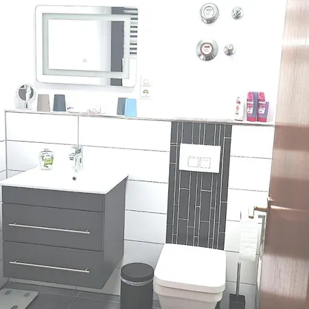 Moderne 3 Zi Appartamento *